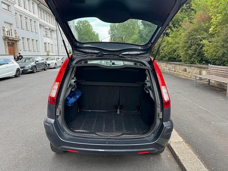 Blau Gebraucht 2010 Ford Fusion Kleinwagen | 2.100 € (Guter Preis) - Bild 1/4
