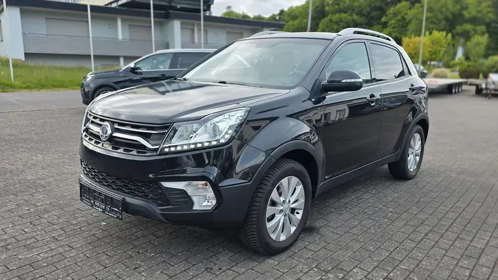 Usata SsangYong Korando 150 CV (110 kW) 2018 Nero SUV