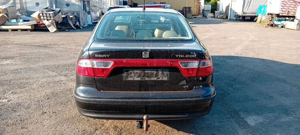 Gebraucht Seat Toledo 150 PS (110 kW) 1999 Schwarz Limousine
