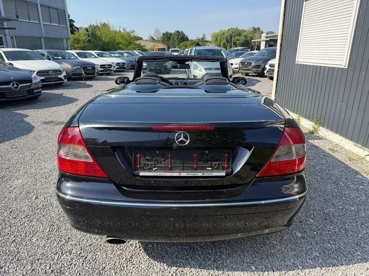 Gebraucht Mercedes CLK350 272 PS (200 kW) 2008 Schwarz Cabrio