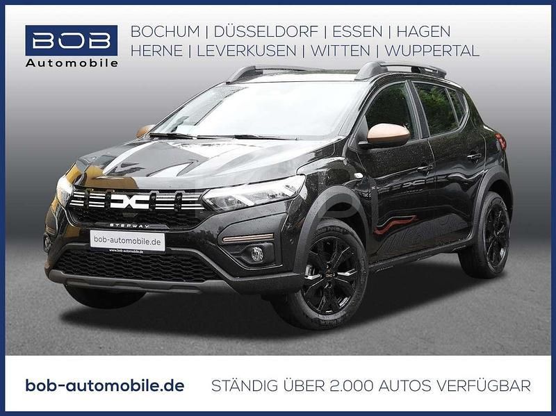 Perlmuttschwarz Gebraucht 2025 Dacia Sandero Extreme Kleinwagen | 20.890 € (Fairer Preis) - Bild 1/3