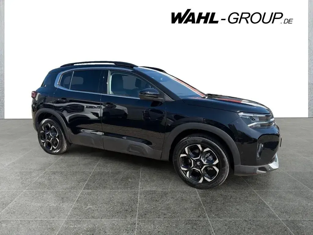 Neu Citroën C5 145 PS (106 kW) 2026 Schwarz SUV