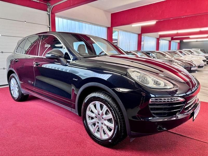 Gebraucht Porsche Cayenne 423 PS (311 kW) 2012 Schwarz SUV