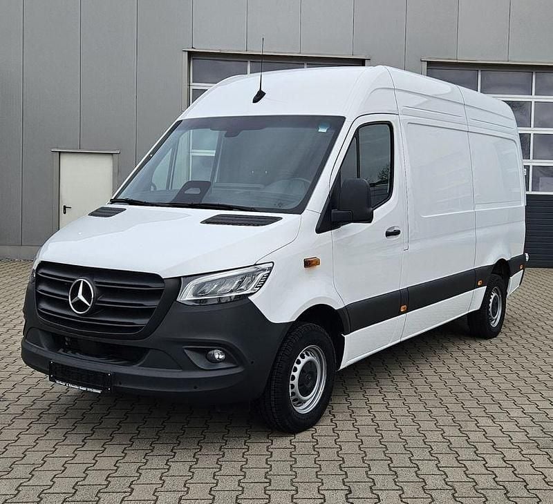 Gebraucht Mercedes Sprinter 170 PS (125 kW) 2024 Weiß Van