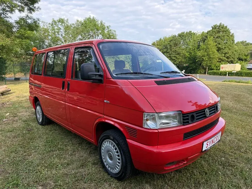 Gebraucht VW T4 110 PS (80 kW) 1996 Rot Van