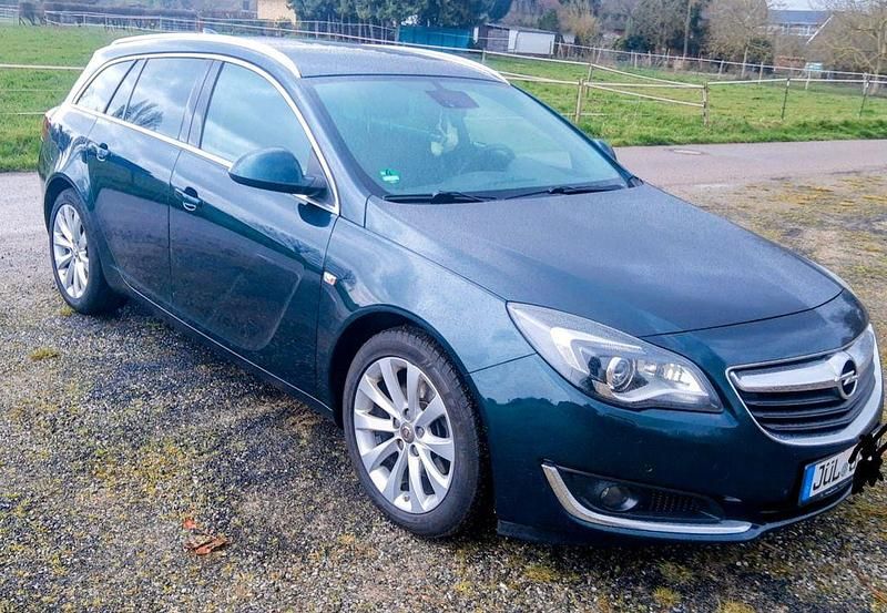Gebraucht Opel Insignia Edition 170 PS (125 kW) 2017 Grün Kombi