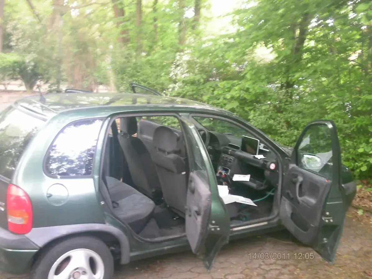 Gebraucht Opel Corsa 75 PS (55 kW) 1999 Grün Kleinwagen