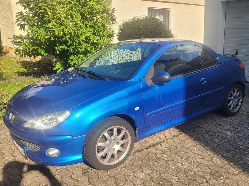 Braun Gebraucht 2005 Peugeot 206 CC Cabrio | 850 € (Superpreis) - Bild 1/4