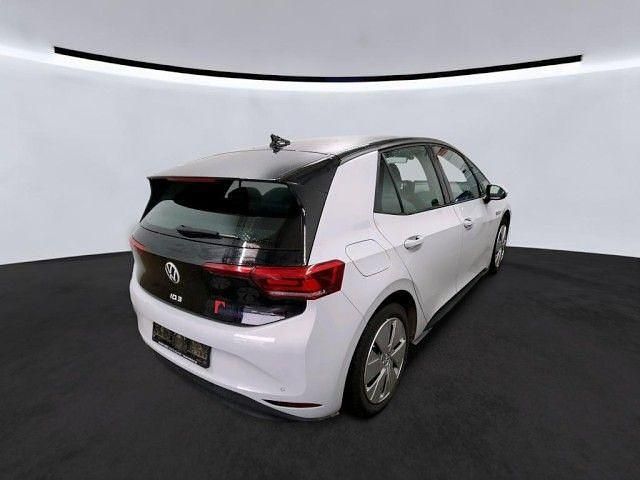 Gebraucht VW ID.3 Pro Performance 150 kW (204 PS) 2023 Gletscherweiß Kleinwagen