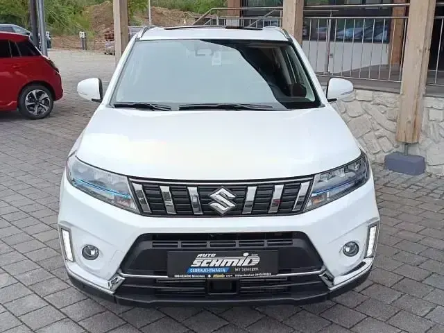 Gebraucht Suzuki Vitara Comfort+ 129 PS (94 kW) 2023 Weiß SUV