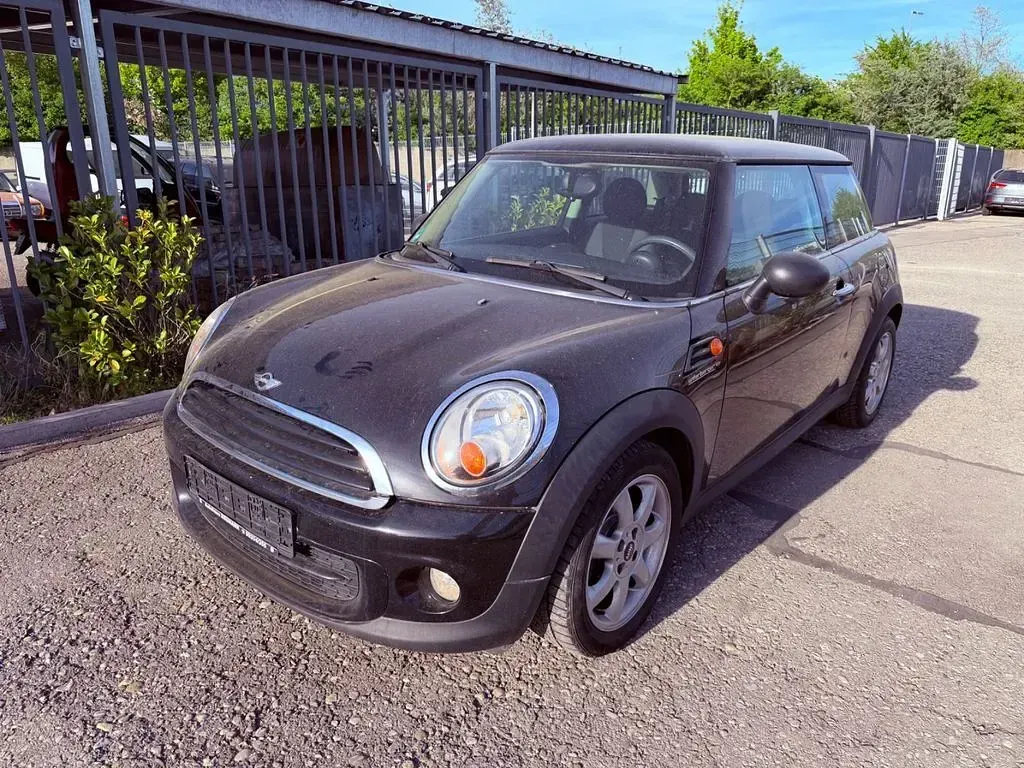 Usata Mini One D 90 CV (66 kW) 2011 Nero Utilitaria