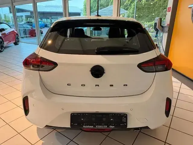 Gebraucht Opel Corsa 101 PS (74 kW) 2024 Weiß Kleinwagen