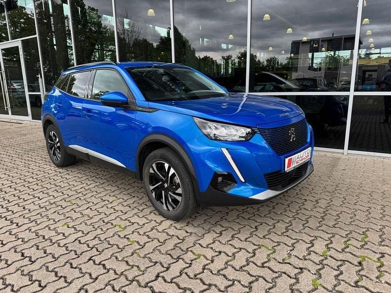 Blau Gebraucht 2022 Peugeot e-2008 Allure SUV | 19.880 € (Fairer Preis) - Bild 1/4