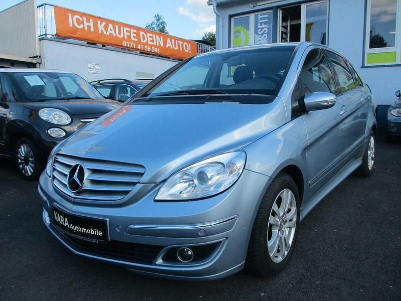 Gebraucht Mercedes B180 109 PS (80 kW) 2006 Blau Van / Kleinbus