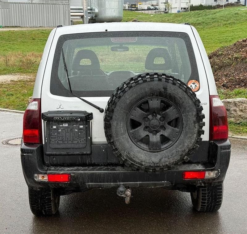 Gebraucht Mitsubishi Pajero 160 PS (117 kW) 2003 Silber SUV