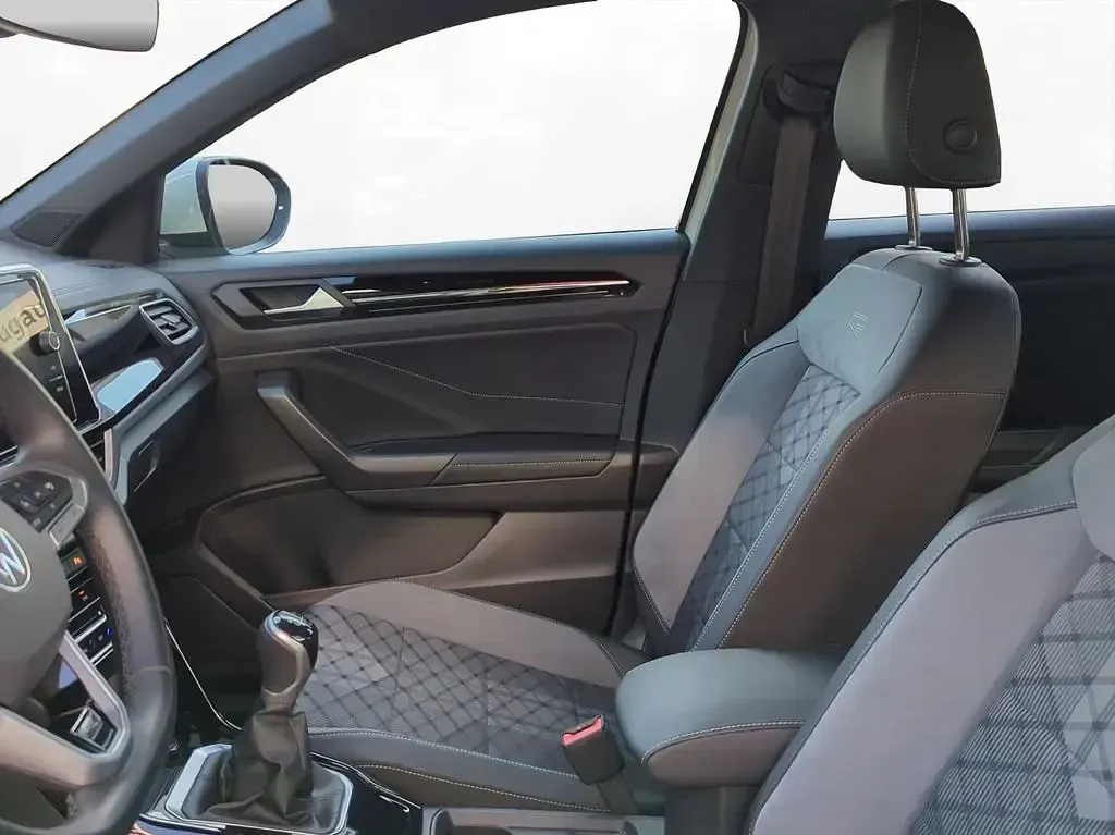 Gebraucht VW T-Roc R-line 110 PS (80 kW) 2024 Grau SUV