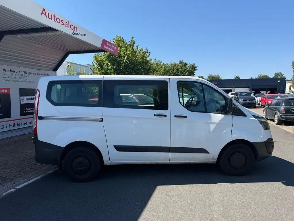 Gebraucht Ford Transit 105 PS (77 kW) 2017 Weiß Van