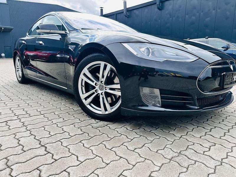 Gebraucht Tesla Model S 314 kW (428 PS) 2016 Schwarz Kleinwagen