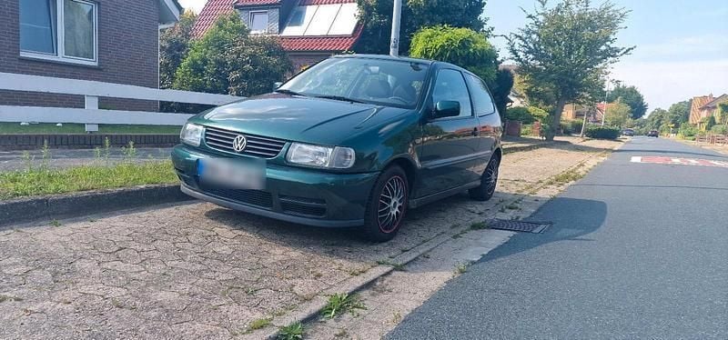 Grün Gebraucht 1999 VW Polo Kleinwagen | 600 € (Guter Preis) - Bild 1/4