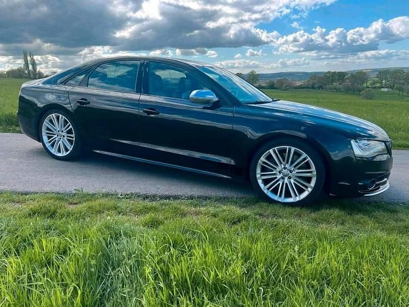 Gebraucht Audi S8 519 PS (381 kW) 2013 Schwarz Limousine