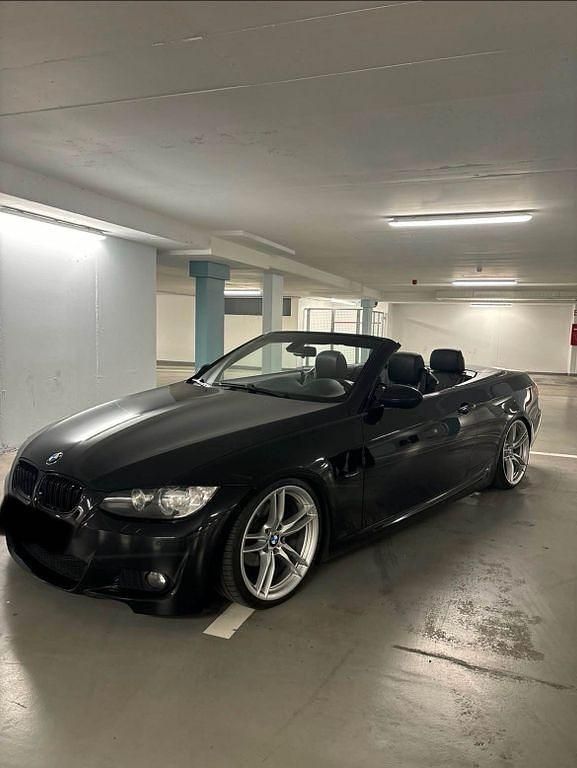 Gebraucht BMW 320 Cabriolet Performance 170 PS (125 kW) 2008 Schwarz Cabrio