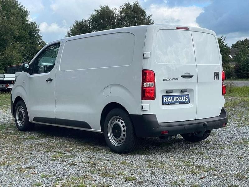 Neu Fiat Scudo S 120 PS (88 kW) 2025 Weiß Van