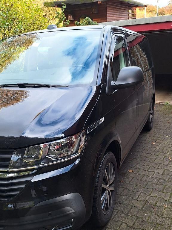 Violett Gebraucht 2021 VW T6.1 Van | 38.000 € (Etwas zu teuer) - Bild 1/4
