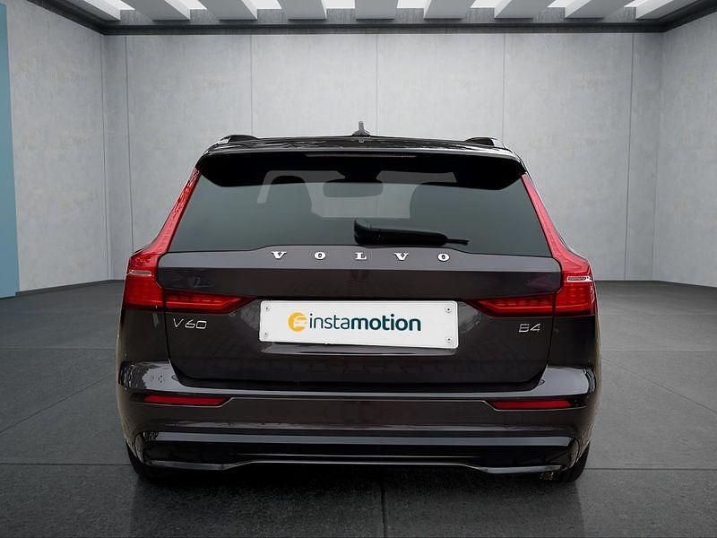 Gebraucht Volvo V60 Plus 197 PS (144 kW) 2024 Grau Kombi