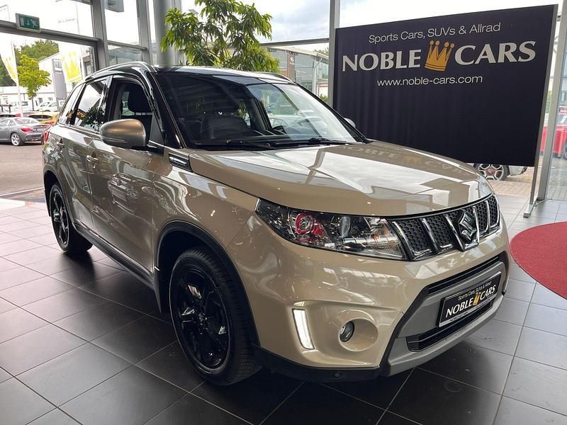 Weiß Gebraucht 2018 Suzuki Vitara SUV | 17.990 € (Fairer Preis) - Bild 1/4