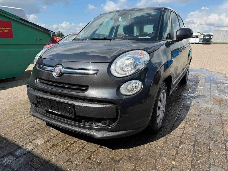 Schwarz Gebraucht 2013 Fiat 500L Lounge Van / Kleinbus | 3.300 € (Superpreis) - Bild 1/4