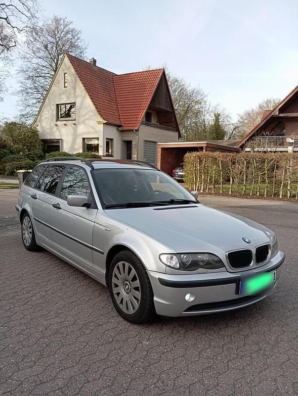 Usata BMW 320 150 CV (110 kW) 2002 Argento Station wagon