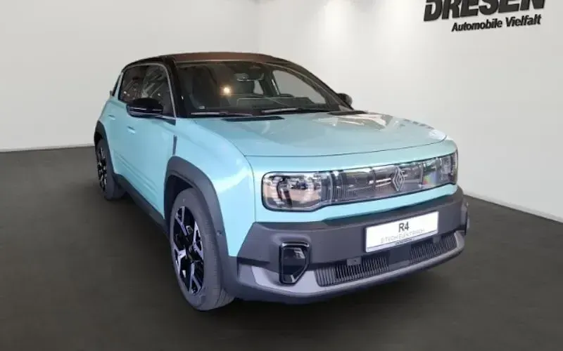 Neu Renault 4 E-Tech Komfort 110 kW (150 PS) 2026 Grün SUV