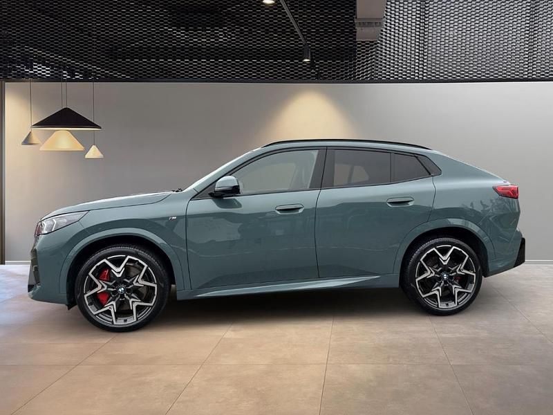 Gebraucht BMW X2 M Sport 170 PS (125 kW) 2025 Gruen SUV