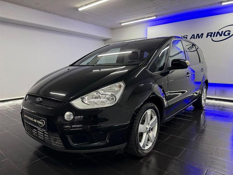 Gebraucht Ford S-MAX Titanium 145 PS (106 kW) 2008 Schwarz Van / Kleinbus