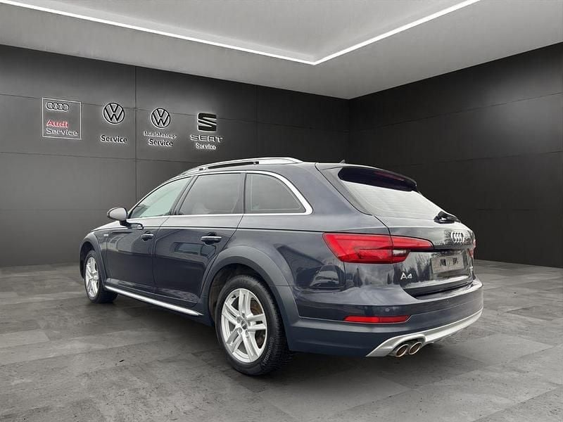 Gebraucht Audi A4 Allroad Ambiente 218 PS (160 kW) 2016 Blau Kombi