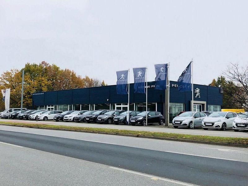 Blau Gebraucht 2022 Opel Corsa-e GS Line Kleinwagen | 19.485 € (Etwas zu teuer) - Bild 1/1