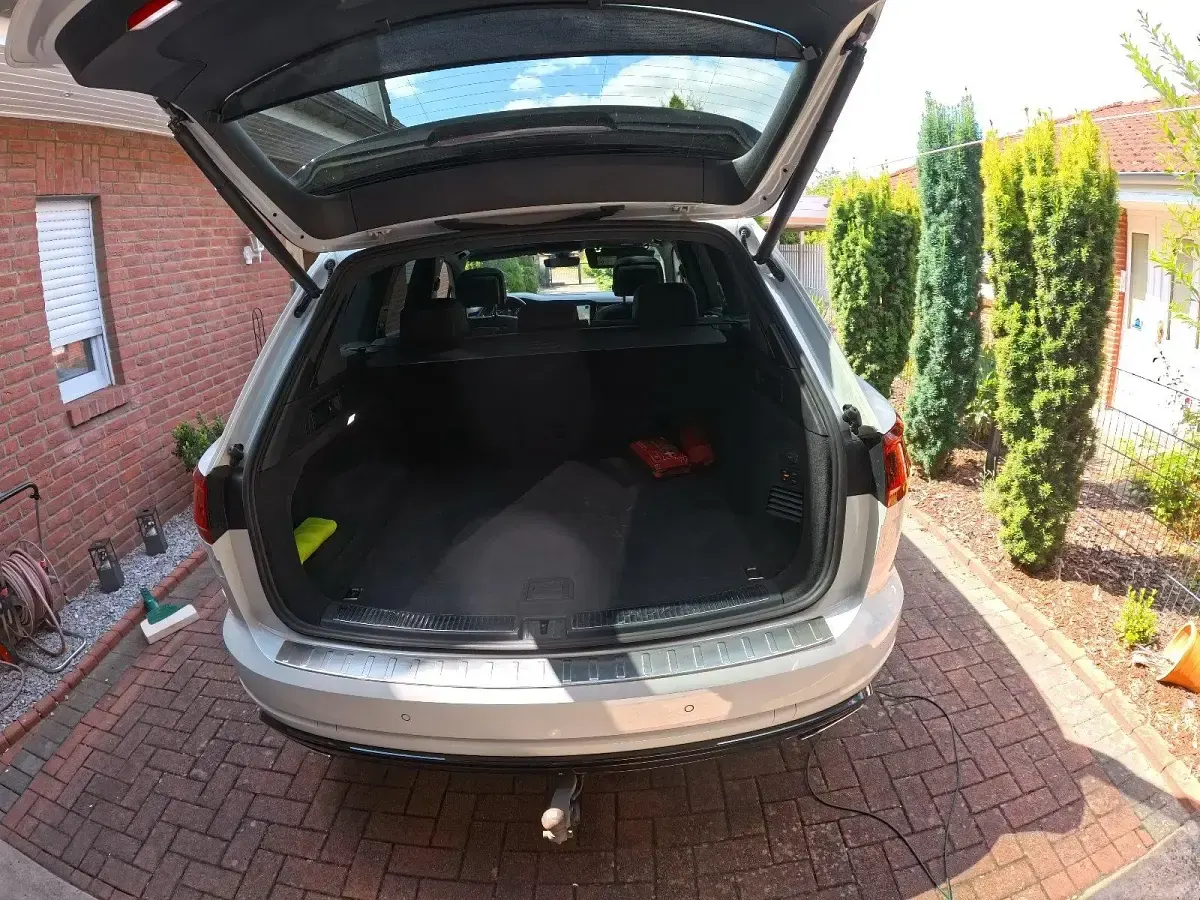 Gebraucht VW Touareg Sound 286 PS (210 kW) 2019 Weiß SUV