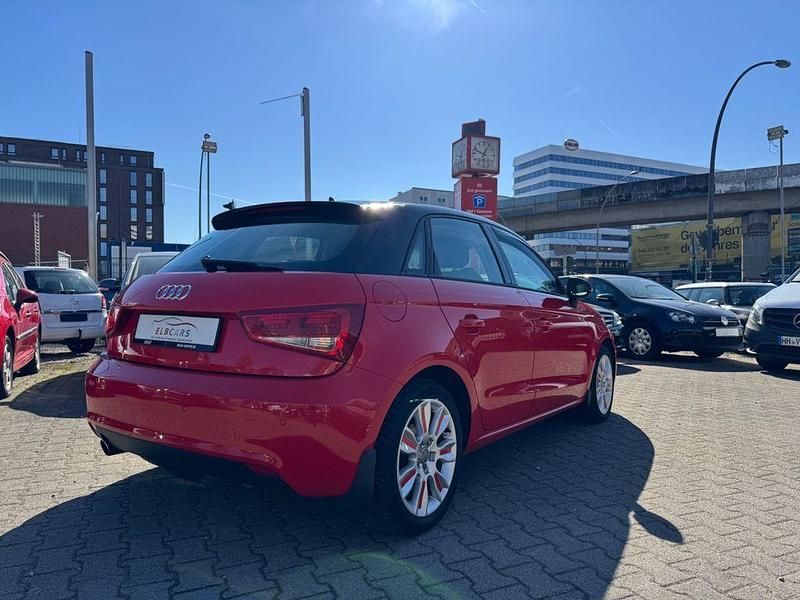 Gebraucht Audi A1 Sportback Ambition 90 PS (66 kW) 2013 Rot Kleinwagen