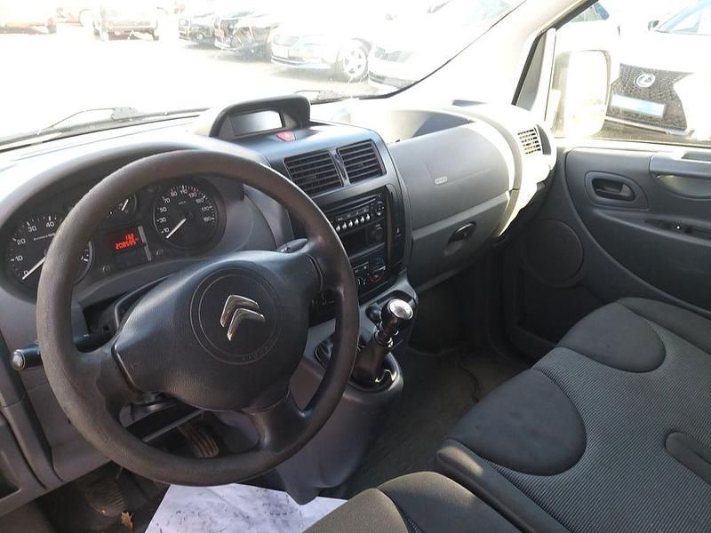 Second-hand Citroën Jumpy 128 CP (94 kW) 2014 Alb Monovolum