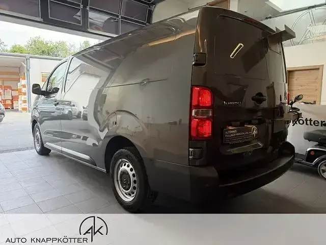 Gebraucht Citroën Jumpy 144 PS (105 kW) 2023 Grau Van / Kleinbus