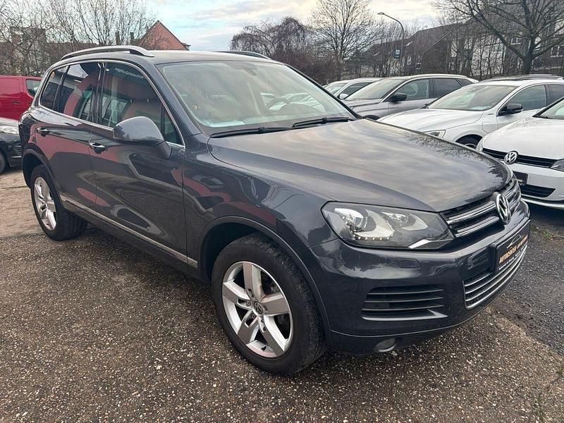 Gebraucht VW Touareg 204 PS (150 kW) 2012 Grau SUV