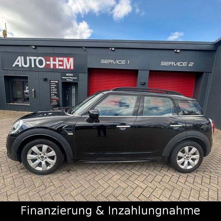 Gebraucht Mini One Countryman 102 PS (75 kW) 2020 Schwarz SUV