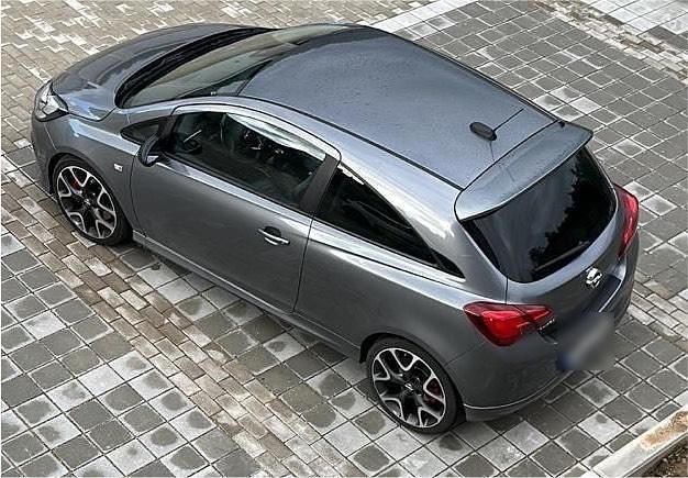 Gebraucht Opel Corsa 150 PS (110 kW) 2018 Silber Kleinwagen