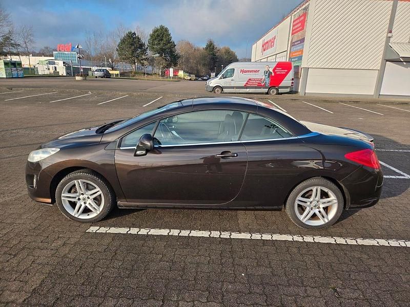 Gebraucht Peugeot 308 CC Active 156 PS (114 kW) 2011 Violet Cabrio