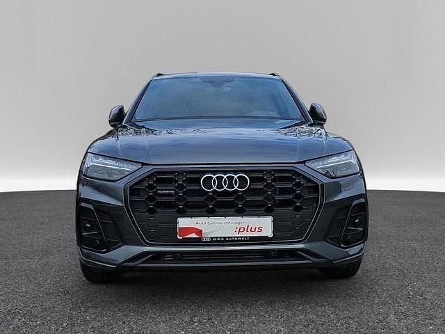 Gebraucht Audi Q5 Ambiente 299 PS (219 kW) 2021 Daytonagrau perleffekt SUV