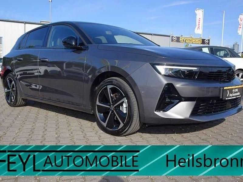 Gebraucht Opel Astra 131 PS (96 kW) 2024 Grau Limousine