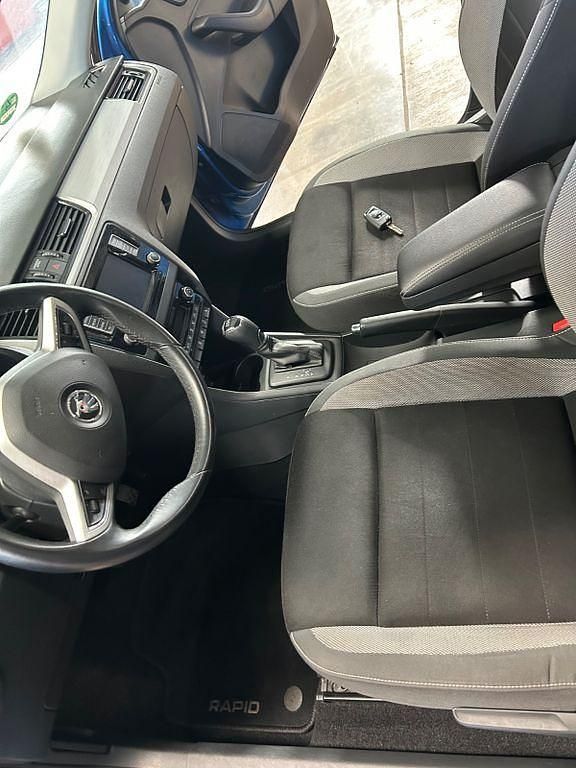 Gebraucht Skoda Rapid Active 90 PS (66 kW) 2016 Blau Kleinwagen