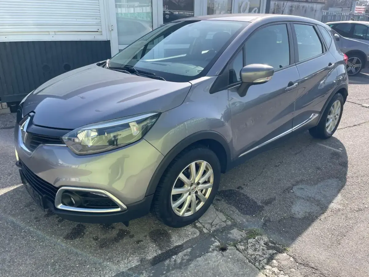 Gebraucht Renault Captur Dynamique 90 PS (66 kW) 2013 Grau SUV