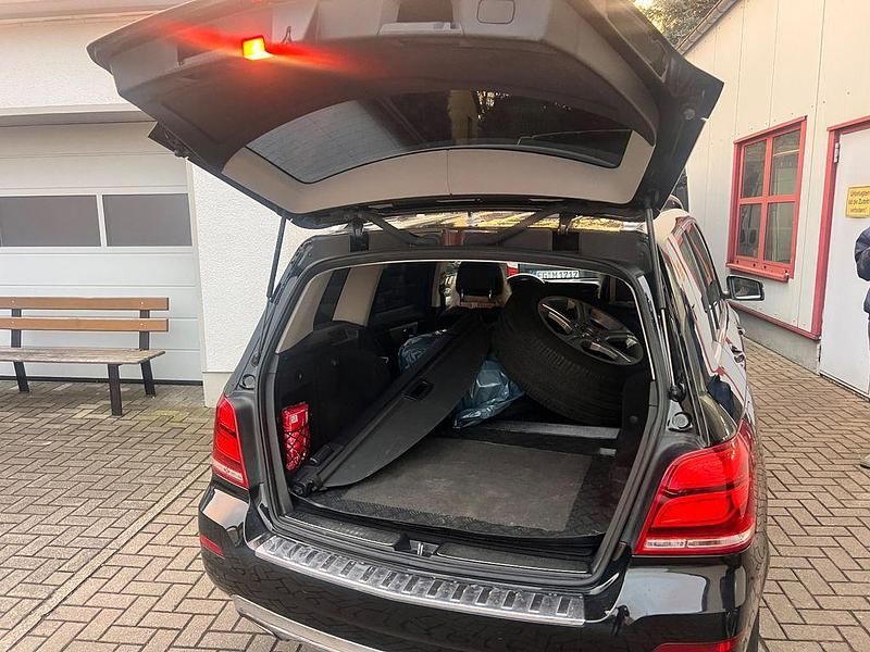 Gebraucht Mercedes GLK220 170 PS (125 kW) 2015 Schwarz SUV