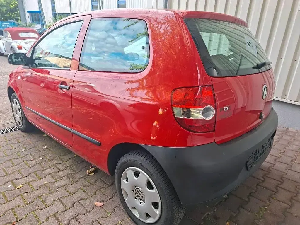 Gebraucht VW Fox 55 PS (40 kW) 2007 Rot Kleinwagen